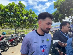 Frans Putros Memilih Gabung Persib Bandung