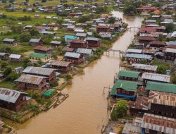Tangis Nenek Korban Banjir Sukabumi: Bayar Kontrakan Aja Berat, Kadang Makan Kadang Tidak