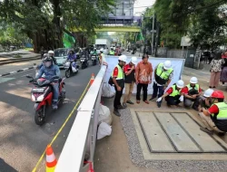 Proyek Galian Relokasi Utilitas di Jalan Buahbatu Bandung