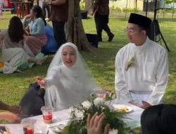 Pernikahan Kalcer Gen Z Viral, Souvenir TTS dan Musiknya Pakai Kaset