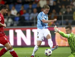 Koneksi Manchester Menangkan Napoli atas Sporting CP